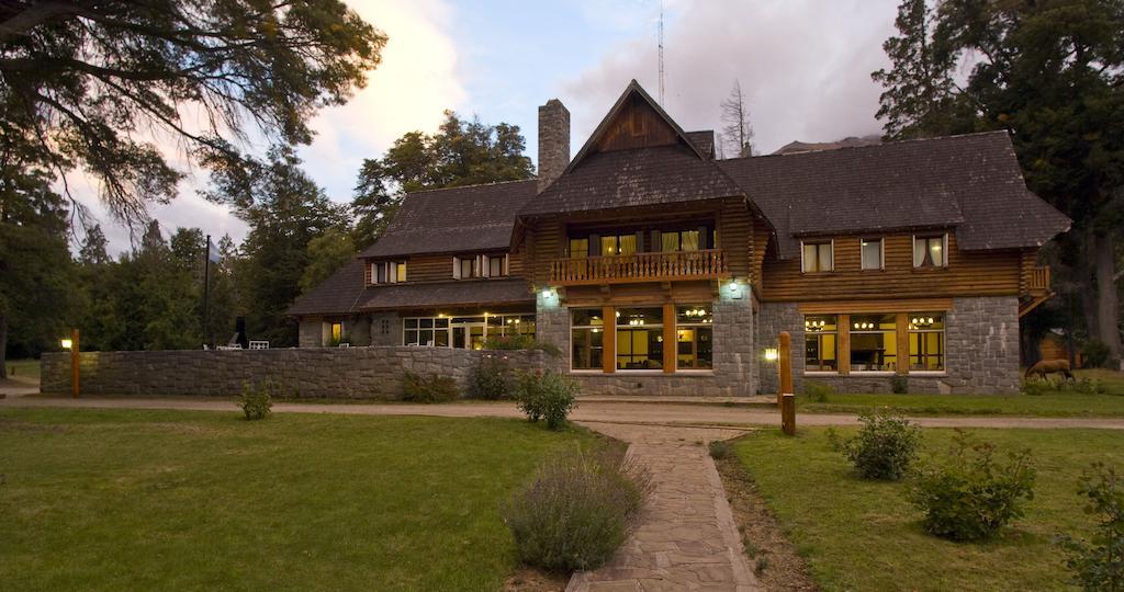 Hosteria Futalaufquen Lago Futalaufquen Esterno foto