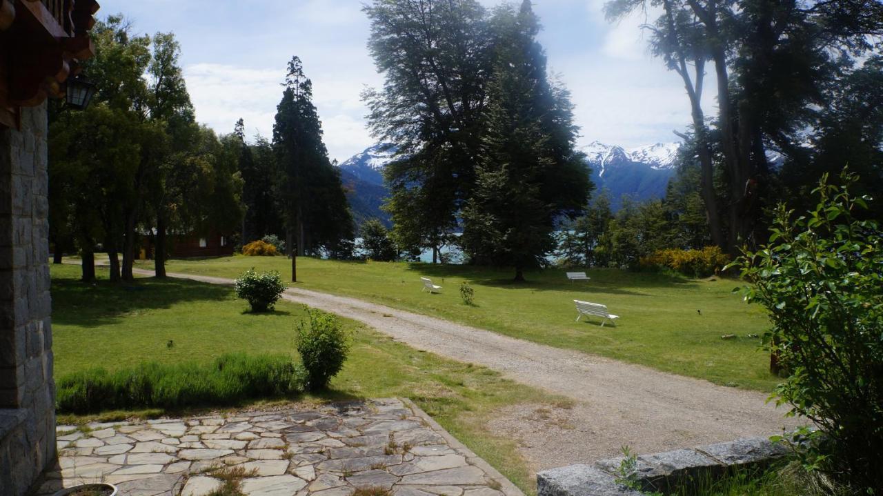 Hosteria Futalaufquen Lago Futalaufquen Esterno foto