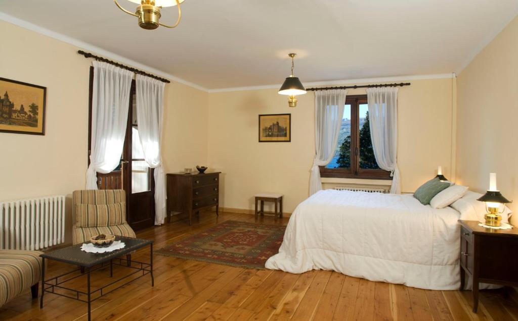 Hosteria Futalaufquen Lago Futalaufquen Esterno foto
